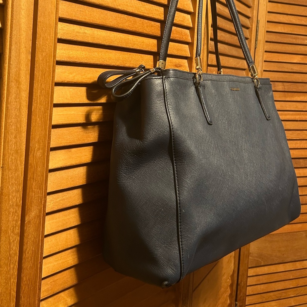 Coach Navy Blue Large Leather Tote Bag - Picture 6 of 12
